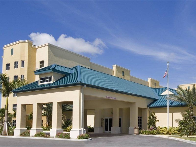Homewood Suites By Hilton Miami - Airport West Майами-Спрингс Экстерьер фото