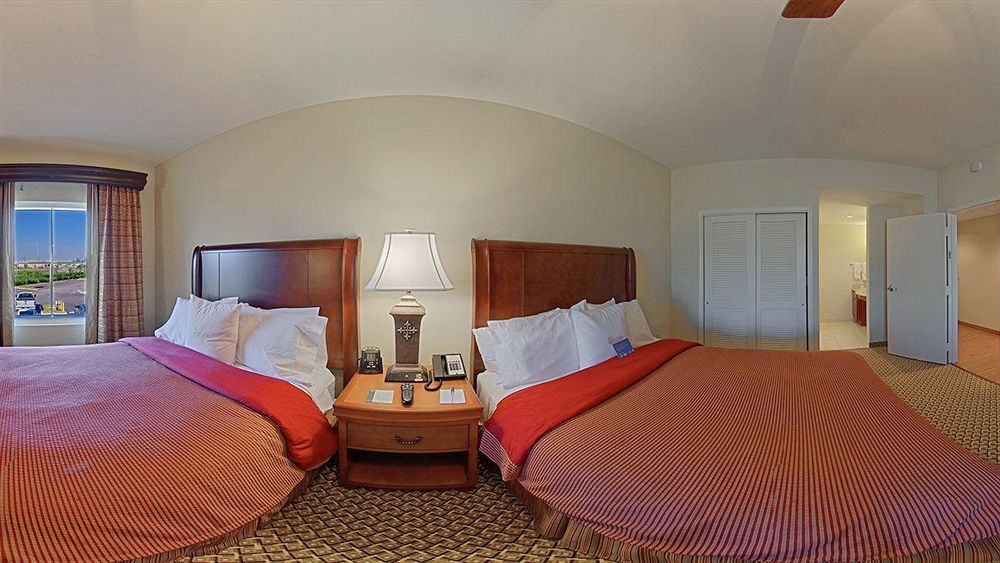 Homewood Suites By Hilton Miami - Airport West Майами-Спрингс Экстерьер фото