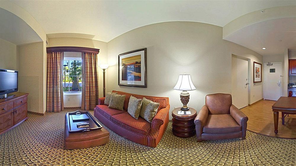 Homewood Suites By Hilton Miami - Airport West Майами-Спрингс Экстерьер фото