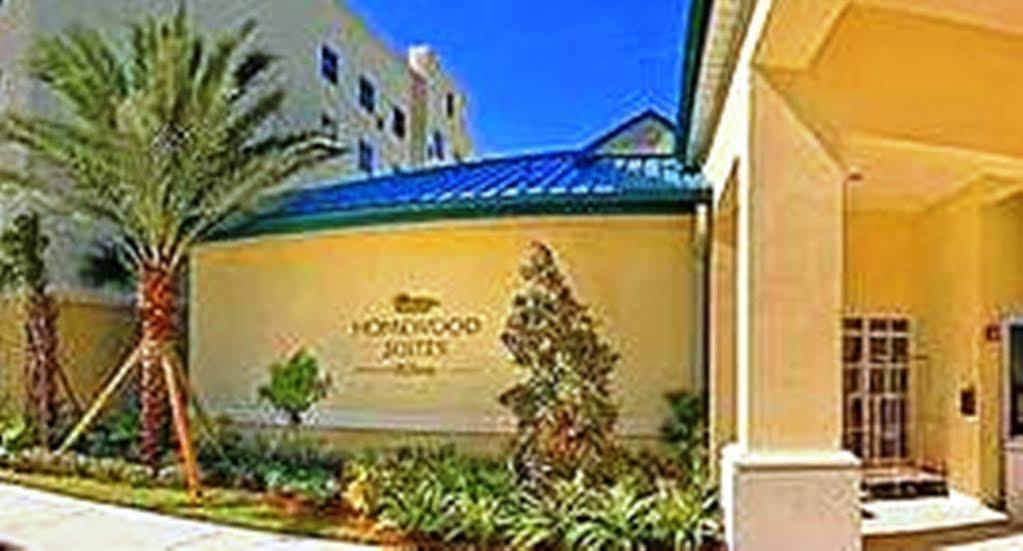 Homewood Suites By Hilton Miami - Airport West Майами-Спрингс Экстерьер фото